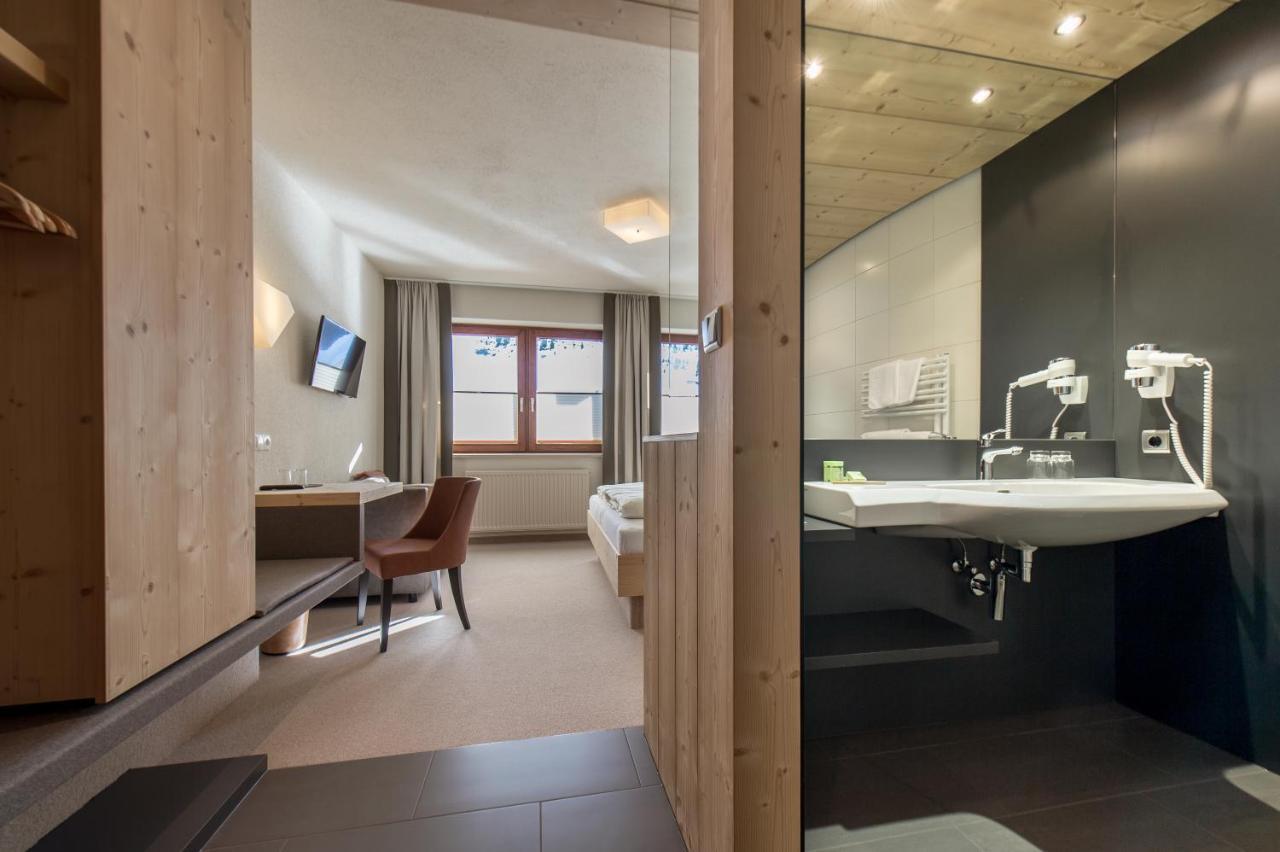 Hotel Garni Pirchhuett Obergurgl Zewnętrze zdjęcie