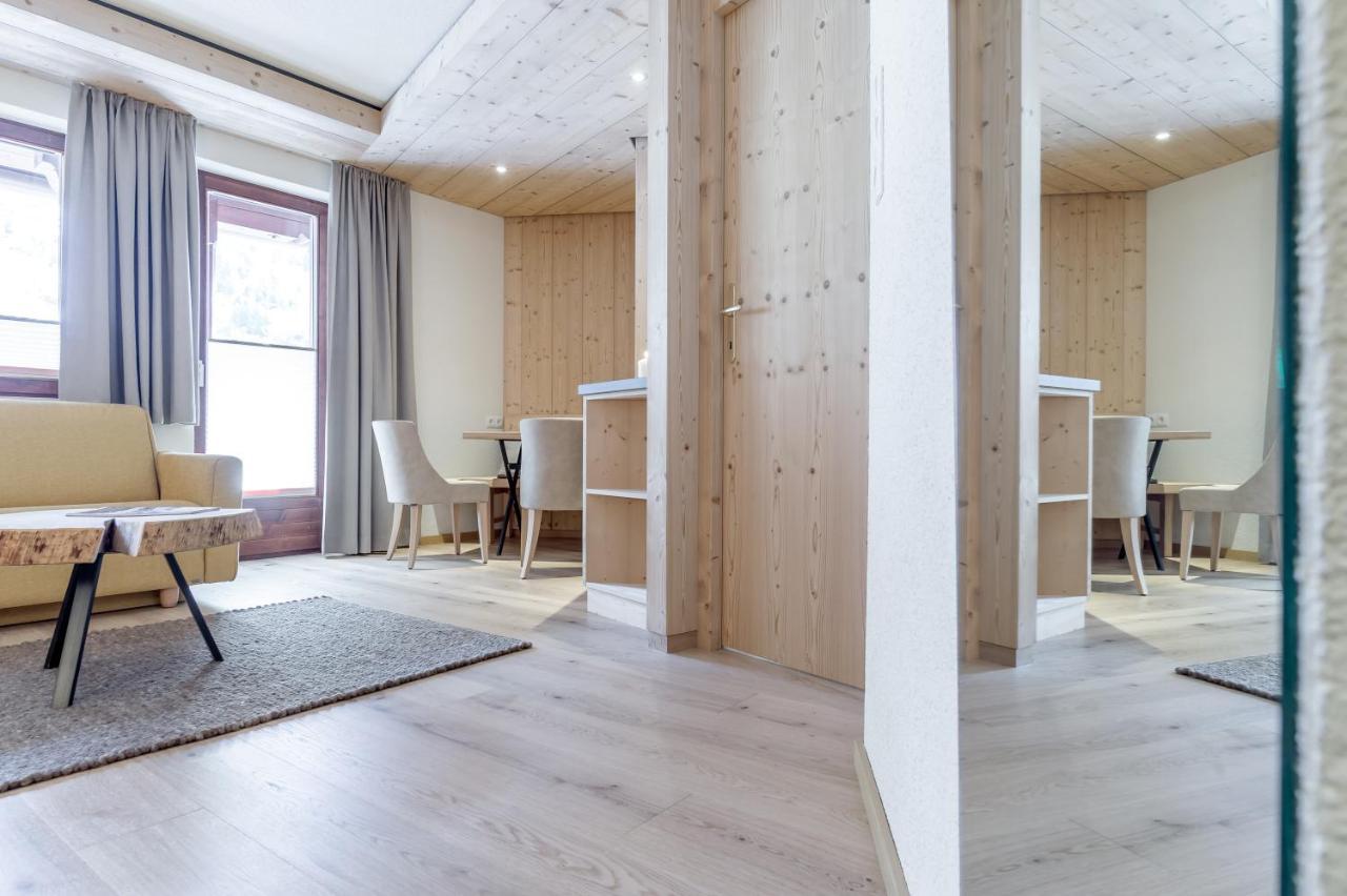 Hotel Garni Pirchhuett Obergurgl Zewnętrze zdjęcie